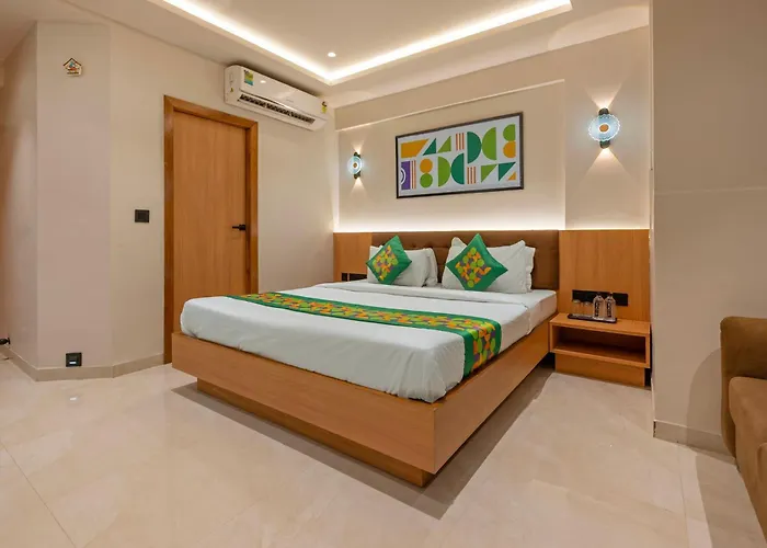 3 star hotels Treebo Shree Krishna Palace